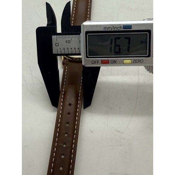 Vtg WRAP Boxer Dog Rotating Watch Gold Tone Round Face Brown Leather Band Arabic - Picture 7 of 8